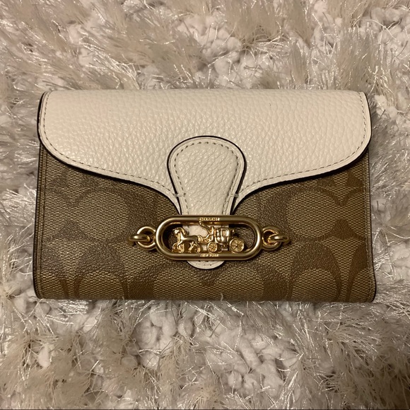 coach jade medium envelope wallet